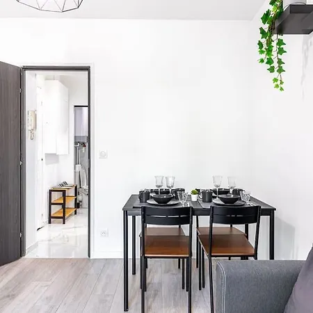 Guestready - Bright Near Attractions Paryż